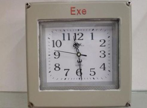 點擊查看詳細信息<br>標題：BSZ2010型防爆石英鐘 閱讀次數(shù)：2471