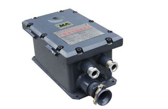 點(diǎn)擊查看詳細(xì)信息<br>標(biāo)題：礦用150W隔爆電源箱 閱讀次數(shù)：2054