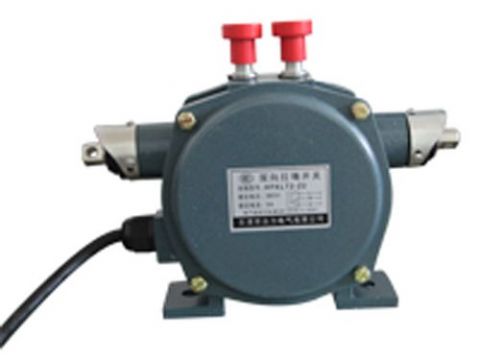 點擊查看詳細信息<br>標題：KLT2(HFKLT2－Z)系列雙向拉繩開關 閱讀次數(shù)：1765