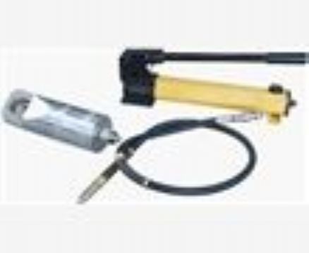 點擊查看詳細信息<br>標題：液壓螺帽破切器 閱讀次數(shù)：2315