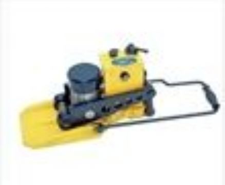 點擊查看詳細(xì)信息<br>標(biāo)題：YQ-200型液壓起道器 閱讀次數(shù)：1863